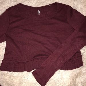 Cropped long sleeve tee
